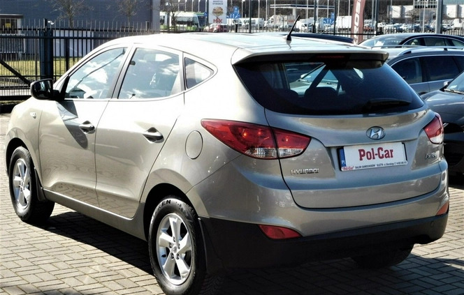 Hyundai ix35 cena 28900 przebieg: 279000, rok produkcji 2011 z Olsztyn małe 211